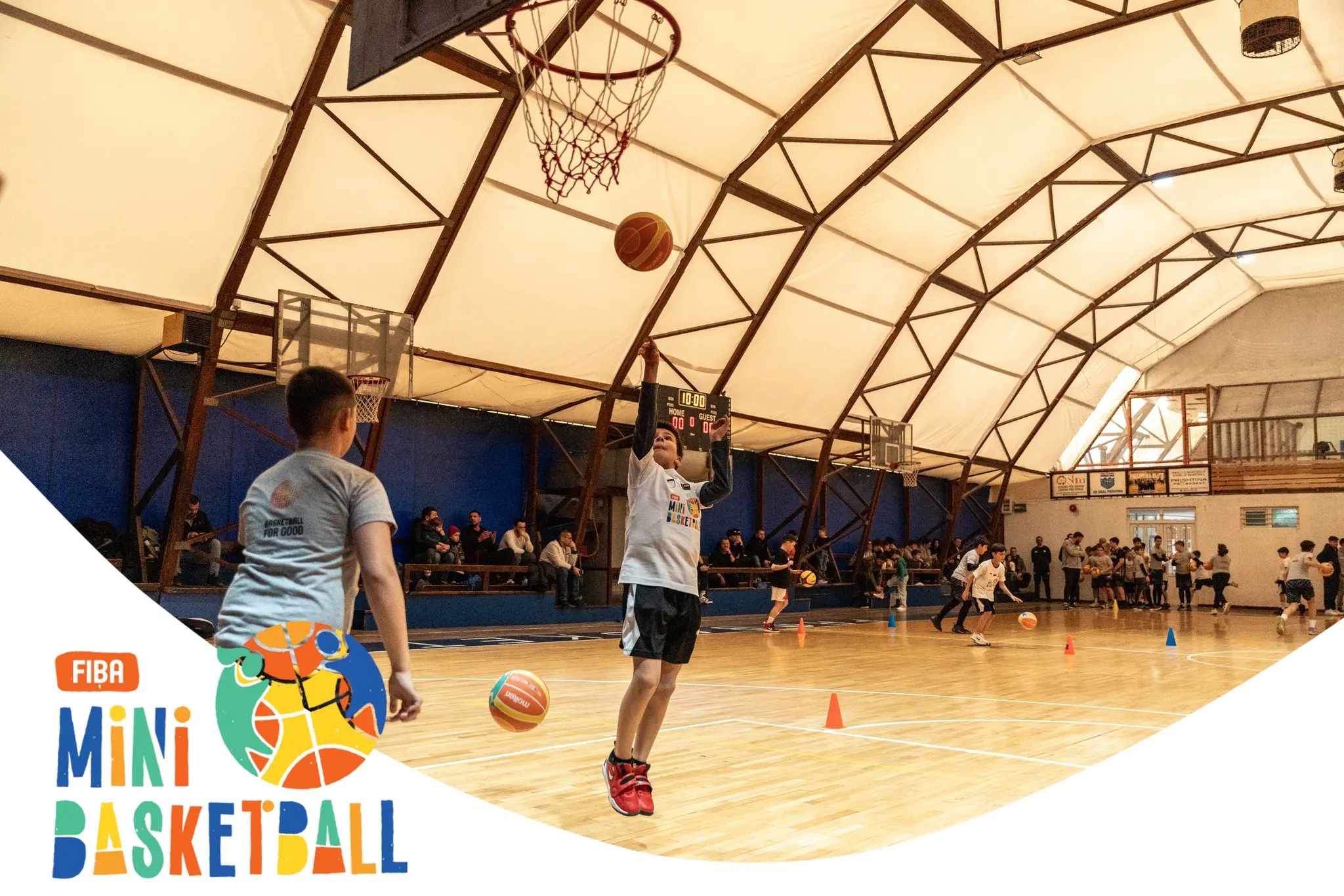 Mbahet Festivali i Minibasketbollit, ku bashkohen qindra fëmijë